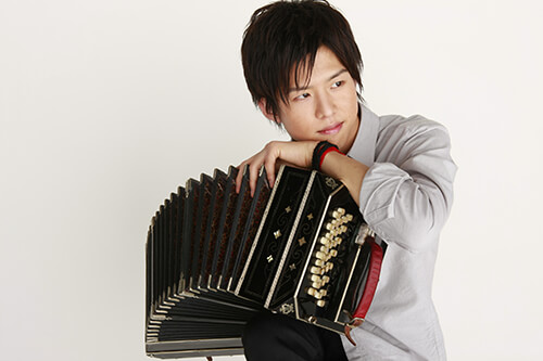 World of Dogma Konzert mit Solist Kazuma Miura